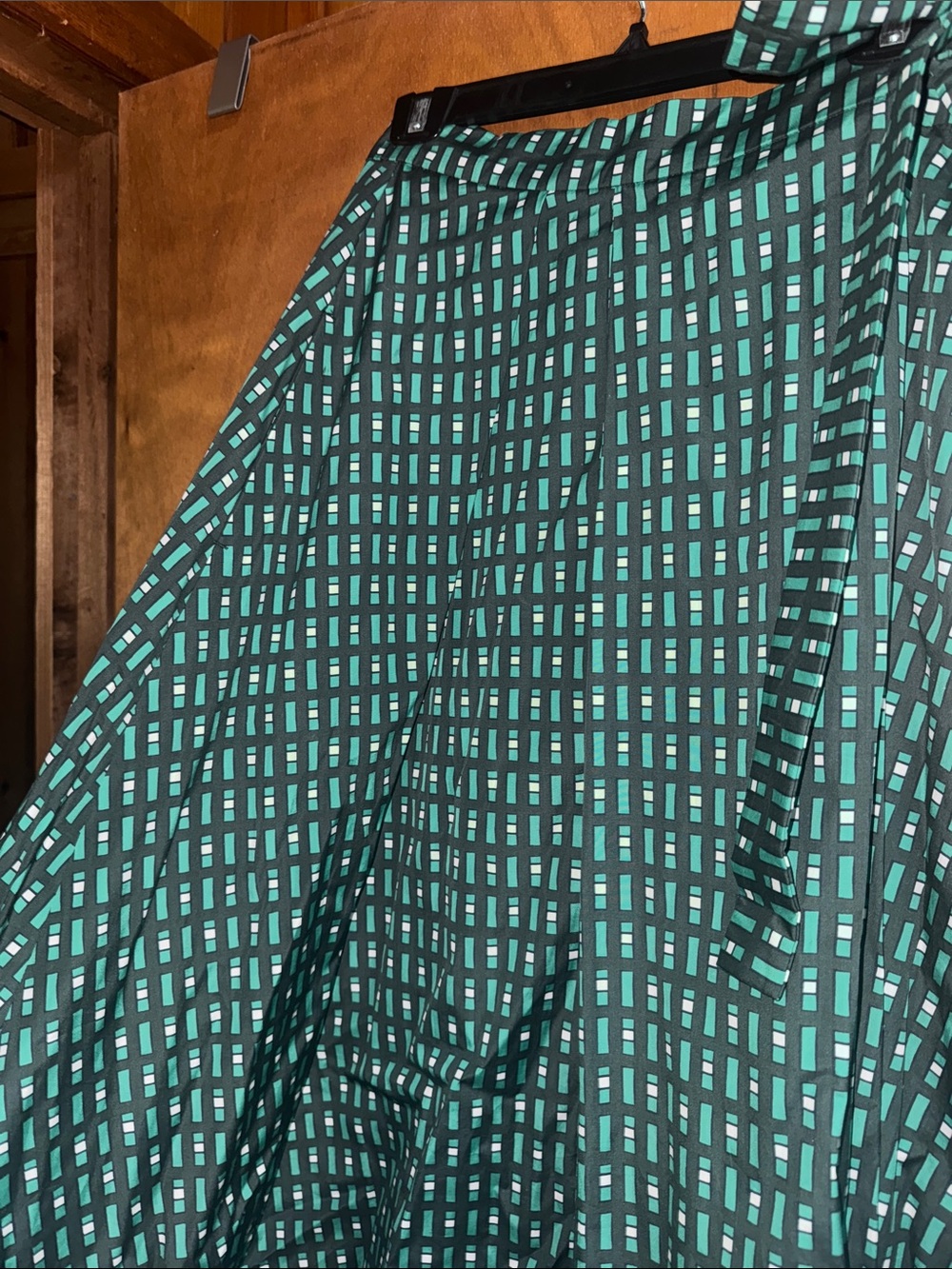 Weekend Max Mara Wrap Green and Teal Geometric Midi Skirt - Picture 8 of 9